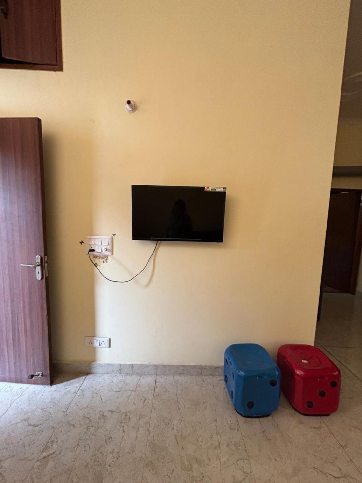 Bed and Breakfast Birds Nest Nuova Delhi Esterno foto