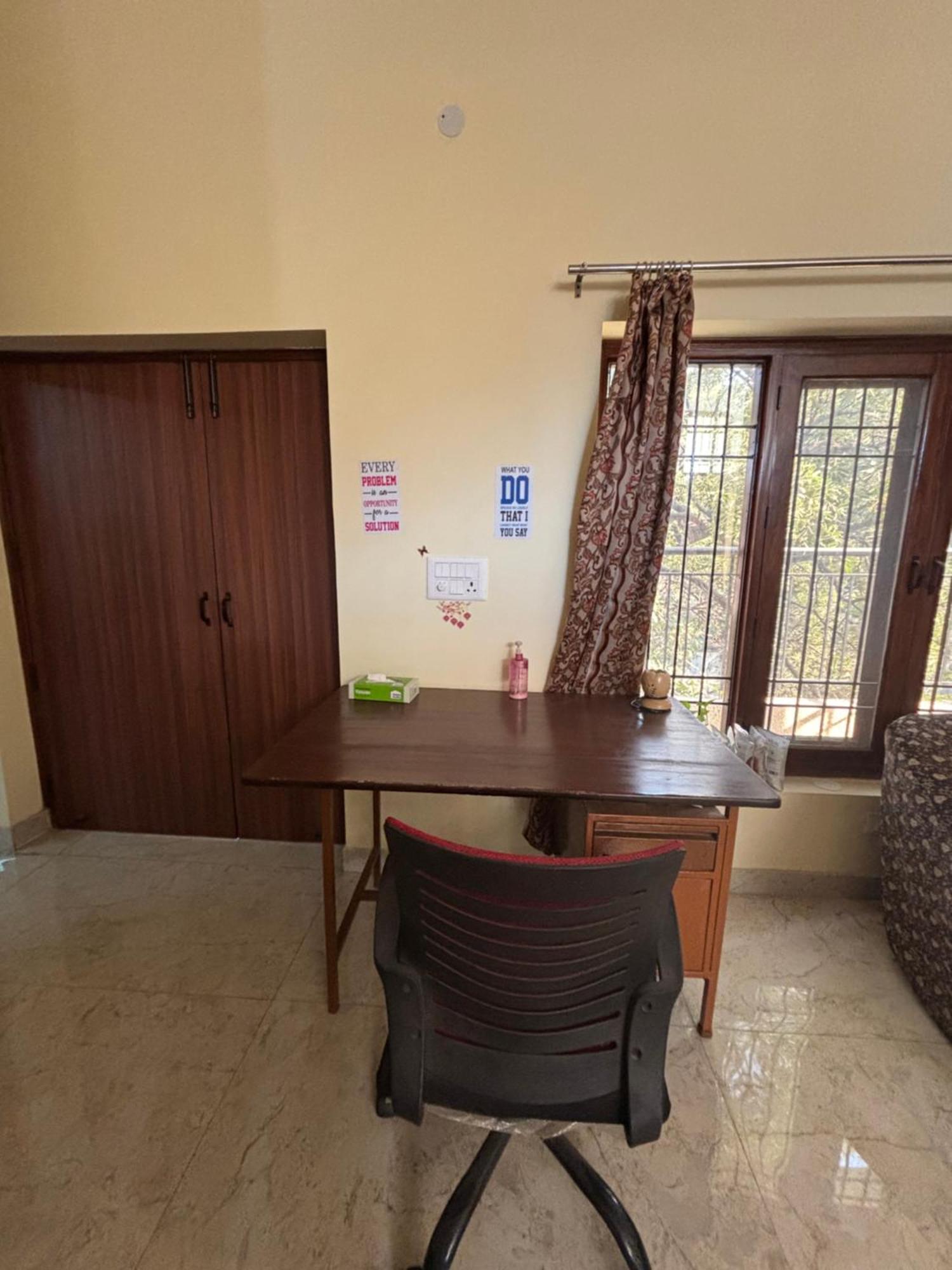Bed and Breakfast Birds Nest Nuova Delhi Esterno foto